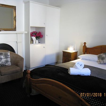 Hi George B&B Launceston Bagian luar foto